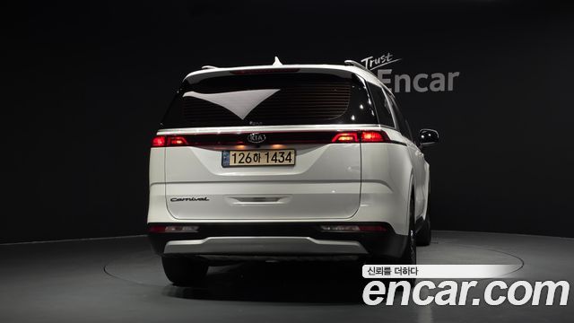 Kia Carnival (IV) Diesel 9-Seater Prestige 2021 — фото 4