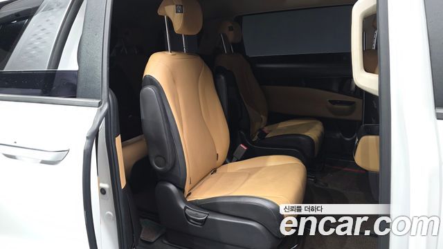 Kia Carnival (IV) Diesel 9-Seater Prestige 2021 — фото 12