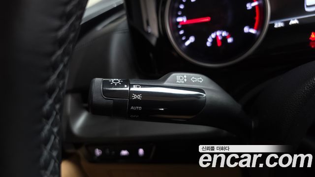 Kia Carnival (IV) Diesel 9-Seater Prestige 2021 — фото 17