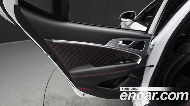 Genesis G70 2.0T AWD Sport Package 2019 — фото 25