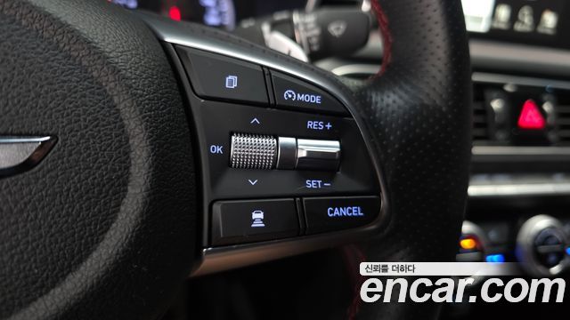 Genesis G70 2.0T AWD Sport Package 2019 — фото 30