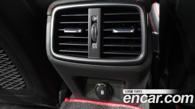 Genesis G70 2.0T AWD Sport Package 2019 — фото 39
