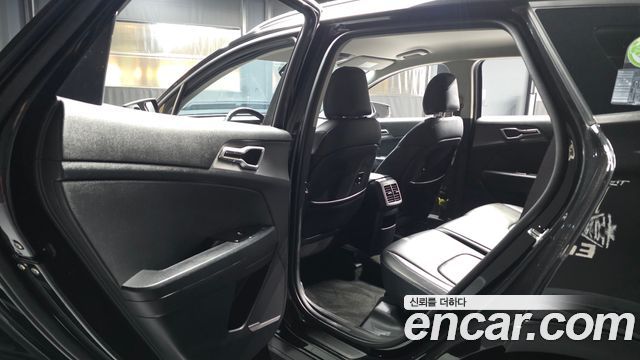 Kia Sportage (V) Diesel 2.0 2WD Prestige 2022 — фото 26