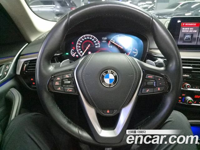 BMW 5 Series (G30) 520d Luxury Plus 2019 — фото 17