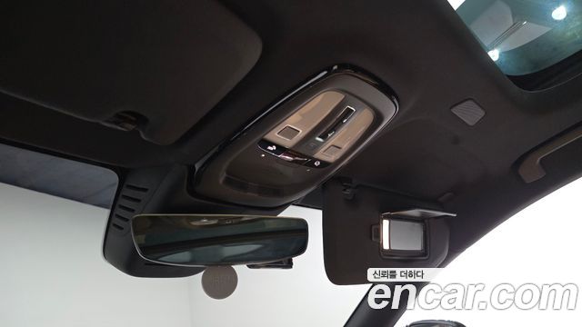 Volvo V60 Cross Country (II) B5 Ultimate AWD 2023 — фото 19