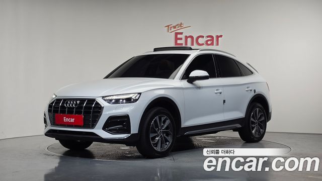 Audi Q5 (FY) 45 TFSI Quattro Sportback 2023 — фото 1