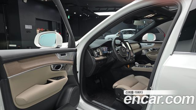 Volvo XC90 (II) B6 Ultra Bright 2026 — фото 10