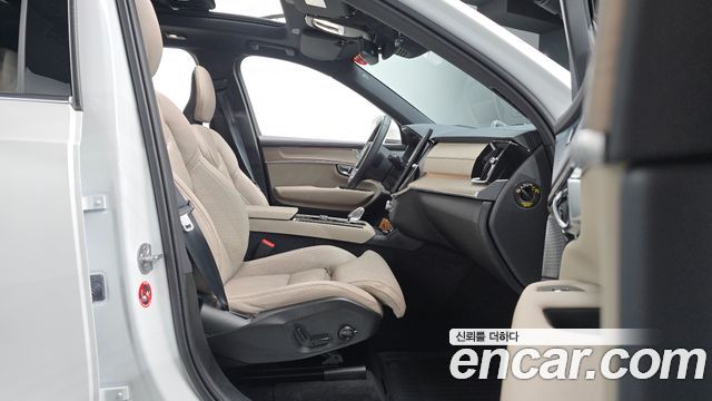 Volvo XC90 (II) B6 Ultra Bright 2026 — фото 26
