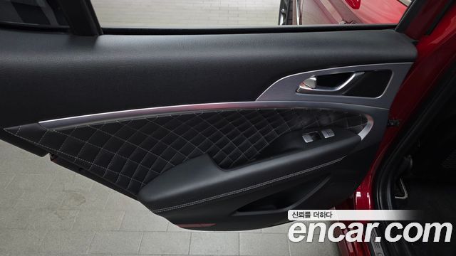 Genesis G70 3.3T Sport Prestige 2019 — фото 25