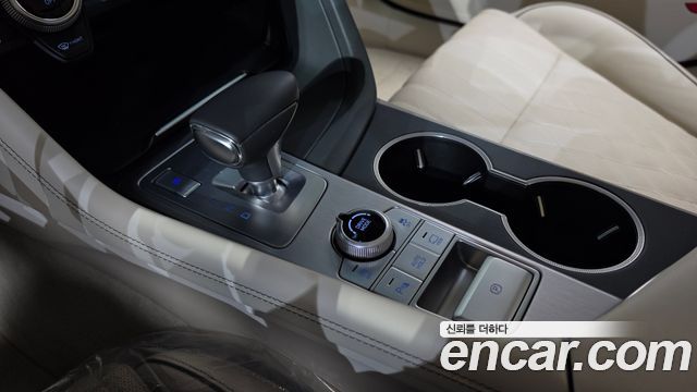Genesis G70 3.3T Sport Prestige 2019 — фото 9