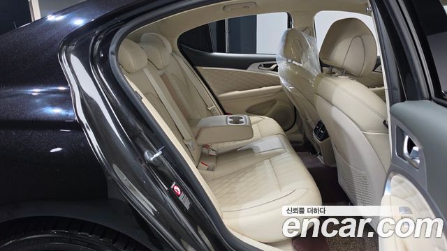Genesis G70 3.3T Sport Prestige 2019 — фото 11