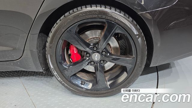 Genesis G70 3.3T Sport Prestige 2019 — фото 21