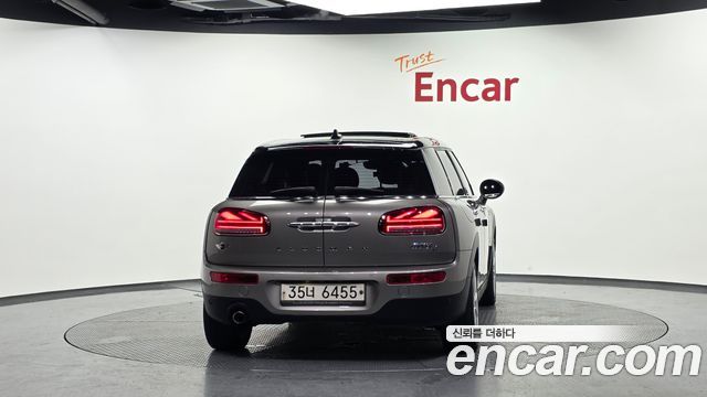 MINI Cooper D Clubman Standard 2nd 2018 — фото 4