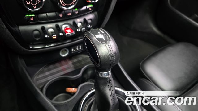 MINI Cooper D Clubman Standard 2nd 2018 — фото 9