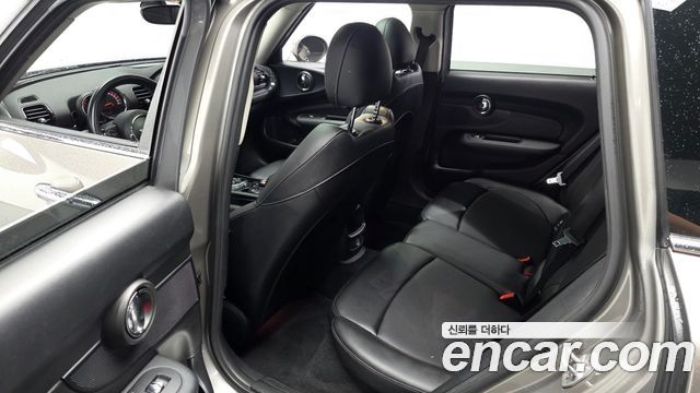 MINI Cooper D Clubman Standard 2nd 2018 — фото 12