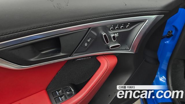 Jaguar F-TYPE P380 R-Dynamic Coupe X152 2019 — фото 12