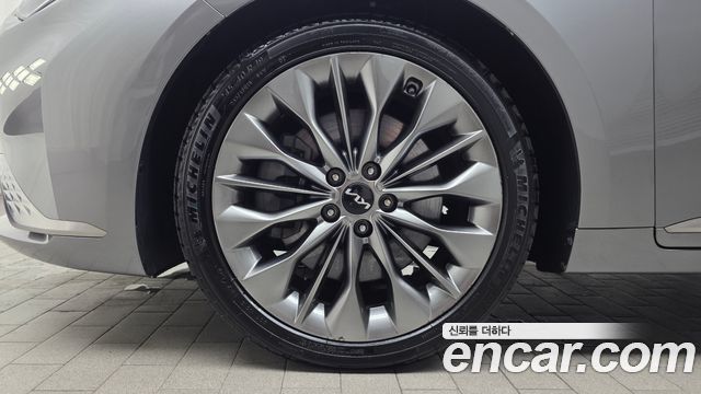 Kia K8 3.5 Gasoline 4WD Platinum 2022 — фото 5