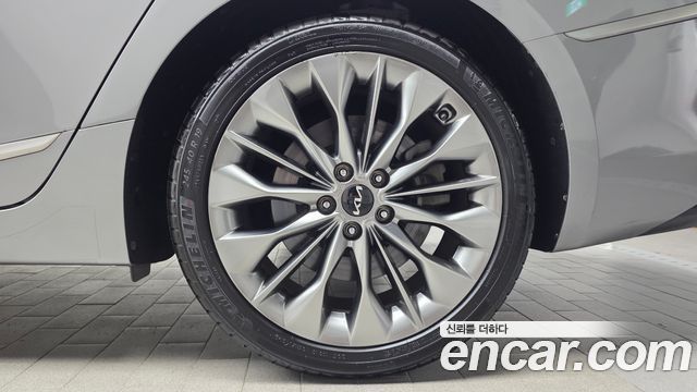 Kia K8 3.5 Gasoline 4WD Platinum 2022 — фото 21