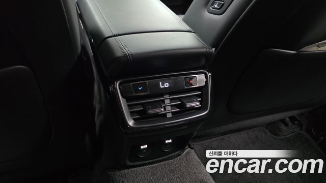 Kia K8 3.5 Gasoline 4WD Platinum 2022 — фото 36