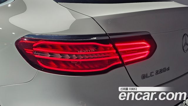 Mercedes-Benz GLC-Class (X253) GLC220 d 4MATIC Coupe 2018 — фото 23