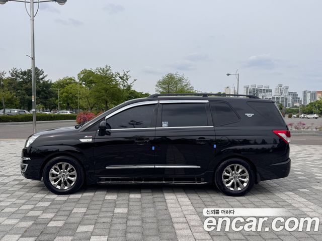 KG Mobility (SsangYong) Korando Turismo 4WD TX 9-seater 2017 — фото 2