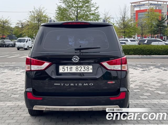 KG Mobility (SsangYong) Korando Turismo 4WD TX 9-seater 2017 — фото 4