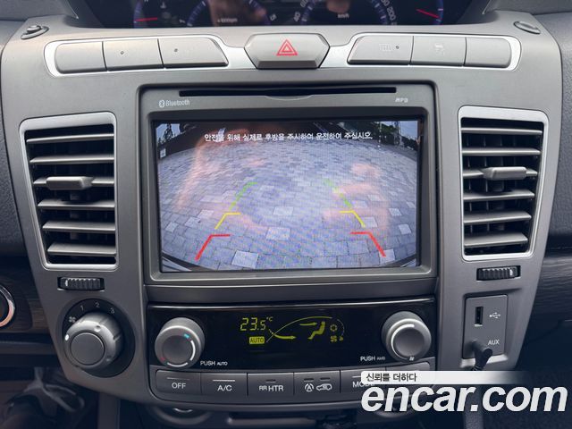 KG Mobility (SsangYong) Korando Turismo 4WD TX 9-seater 2017 — фото 17