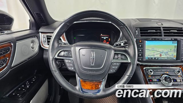 Lincoln Continental (X) 3.0 AWD 2017 — фото 13