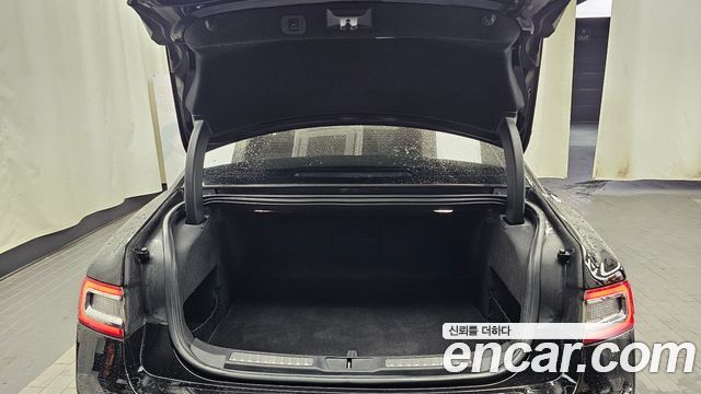 Lincoln Continental (X) 3.0 AWD 2017 — фото 20