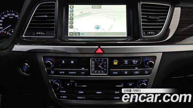 Genesis G80 3.3 GDI Luxury 2018 — фото 24