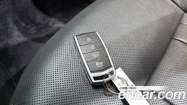 Genesis G80 3.3 GDI Luxury 2018 — фото 36