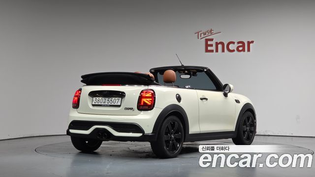 MINI Cooper S Convertible Classic Launch Pack Third Generation 2022 — фото 2