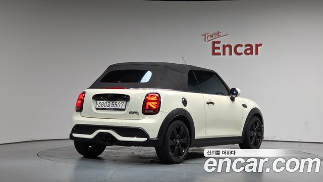 MINI Cooper S Convertible Classic Launch Pack Third Generation 2022 — фото 20