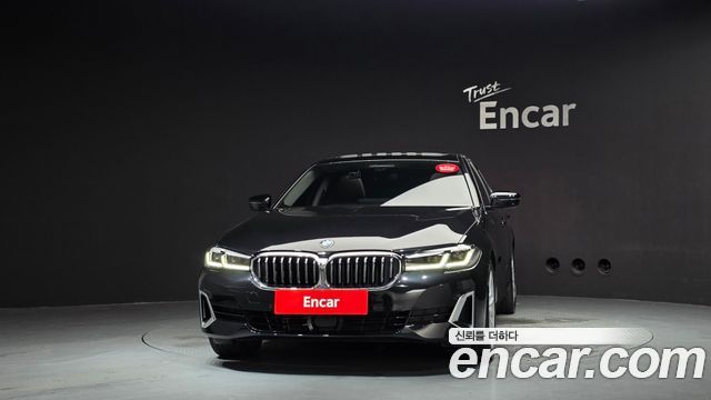 BMW 5 Series (G30) 530i Luxury 2023 — фото 3