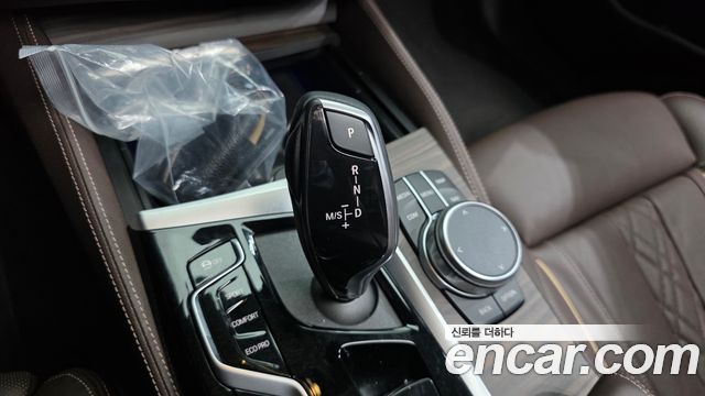 BMW 5 Series (G30) 530i Luxury 2023 — фото 9