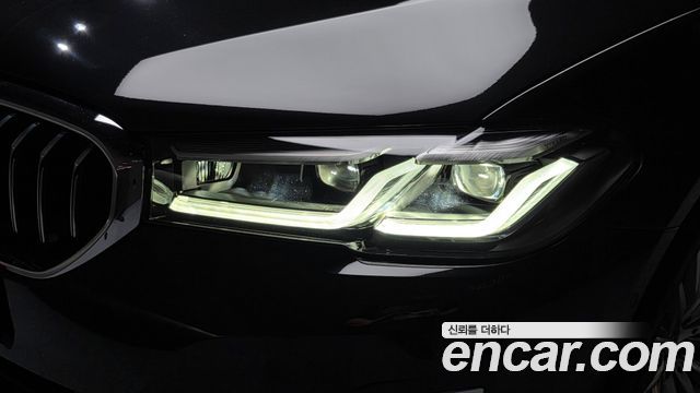 BMW 5 Series (G30) 530i Luxury 2023 — фото 22