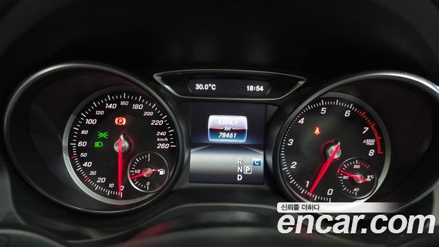 Mercedes-Benz CLA-Class (C117) CLA250 4MATIC 2018 — фото 8