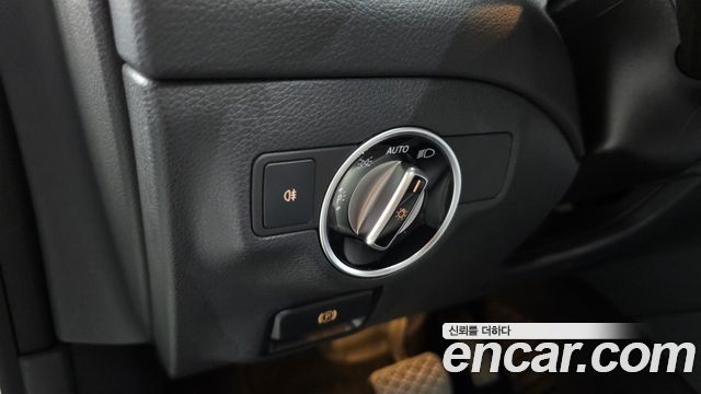 Mercedes-Benz CLA-Class (C117) CLA250 4MATIC 2018 — фото 19