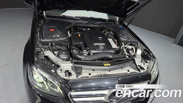 Mercedes-Benz E-Class (W213) E300 Avantgarde 2019 — фото 6