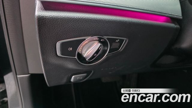 Mercedes-Benz E-Class (W213) E300 Avantgarde 2019 — фото 29