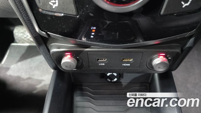 KG Mobility (SsangYong) Tivoli Armor VX 2WD 2019 — фото 13