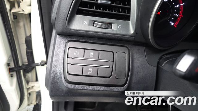 KG Mobility (SsangYong) Tivoli Armor VX 2WD 2019 — фото 20