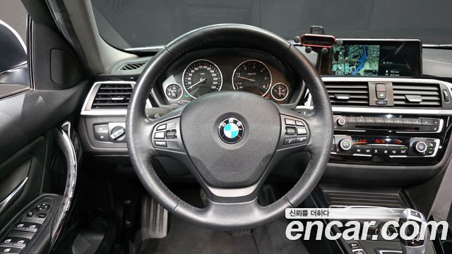 BMW 3 Series (F30) 320d 2016 — фото 12