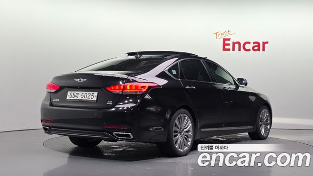 Genesis G80 3.3 GDI AWD Premium Luxury 2018 — фото 2