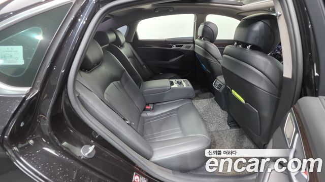 Genesis G80 3.3 GDI AWD Premium Luxury 2018 — фото 19