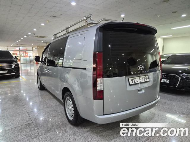 Hyundai Staria Cargo 5-Seater Smart 2022 — фото 3