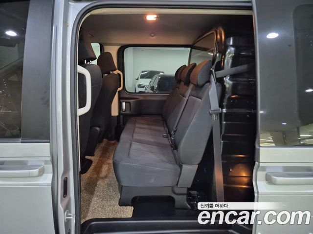 Hyundai Staria Cargo 5-Seater Smart 2022 — фото 18