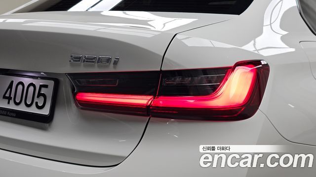 BMW 3 Series (G20) 320i M Sport 2023 — фото 23