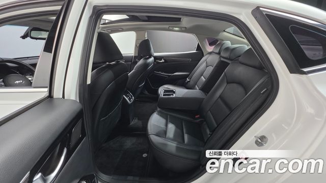 Kia K7 Premier 3.0 LPI Trendy(Rented Car) 2020 — фото 17