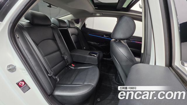 Kia K7 Premier 3.0 LPI Trendy(Rented Car) 2020 — фото 19